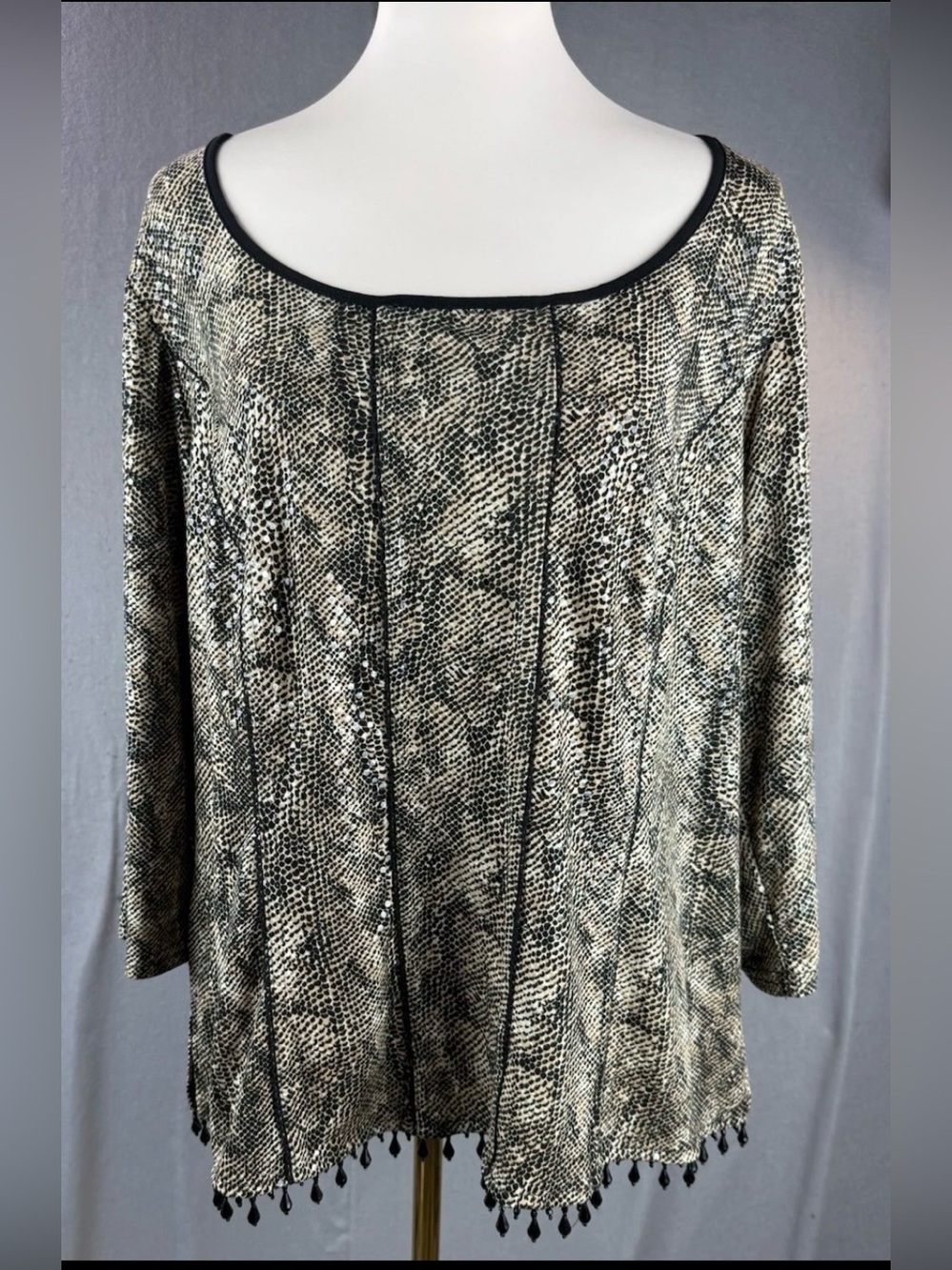 Y2K Dressbarn Women's Top Leopard Print Top Sz 16 Clear Sequin Bead Hem Mob Wife